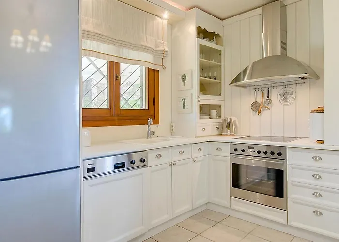 Amelia Villa, Sani Luxury Collection Willa *